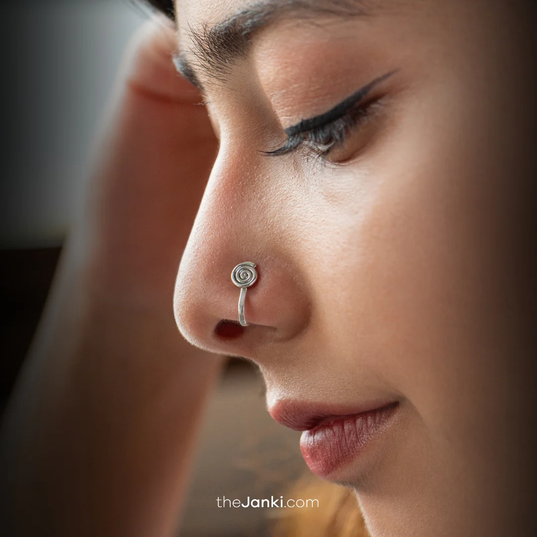 Janki Antique Snail Nosepin