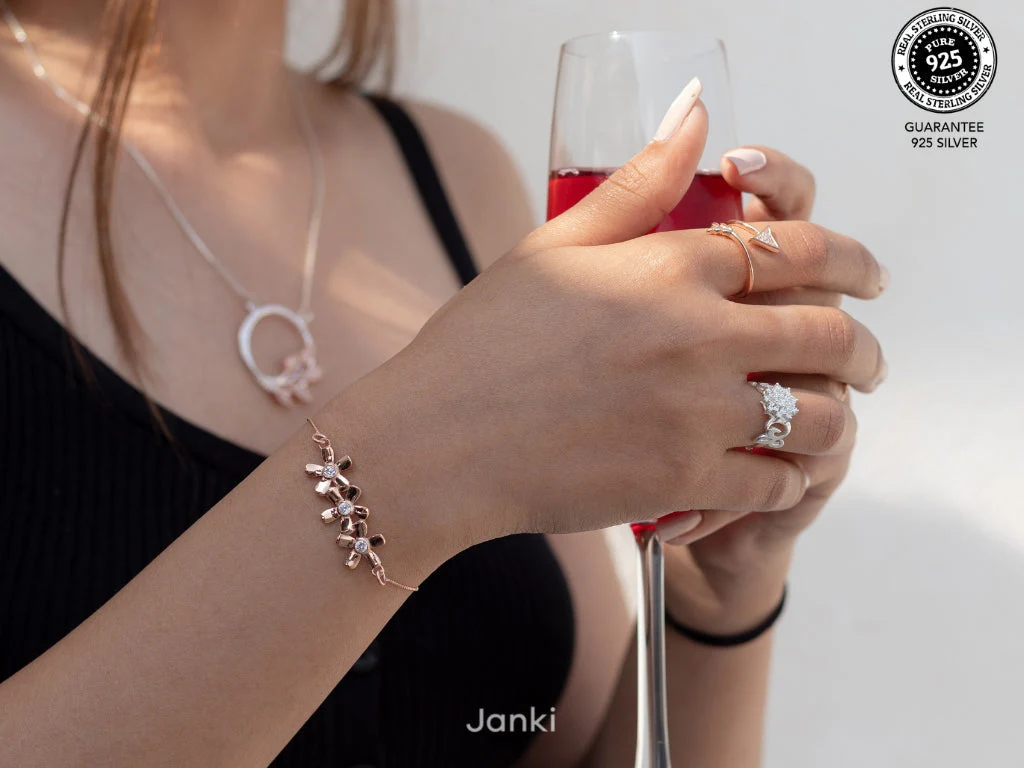 Janki Flower Bracelet - Image 5