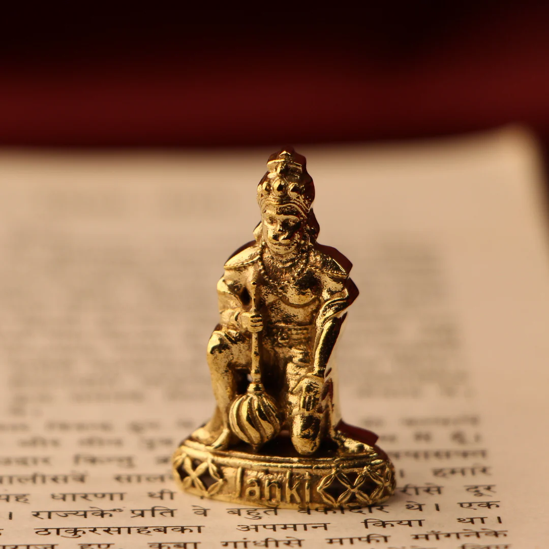 Shri Sankatmochan Hanumanji Idol/Murti in Pure Brass - Image 2